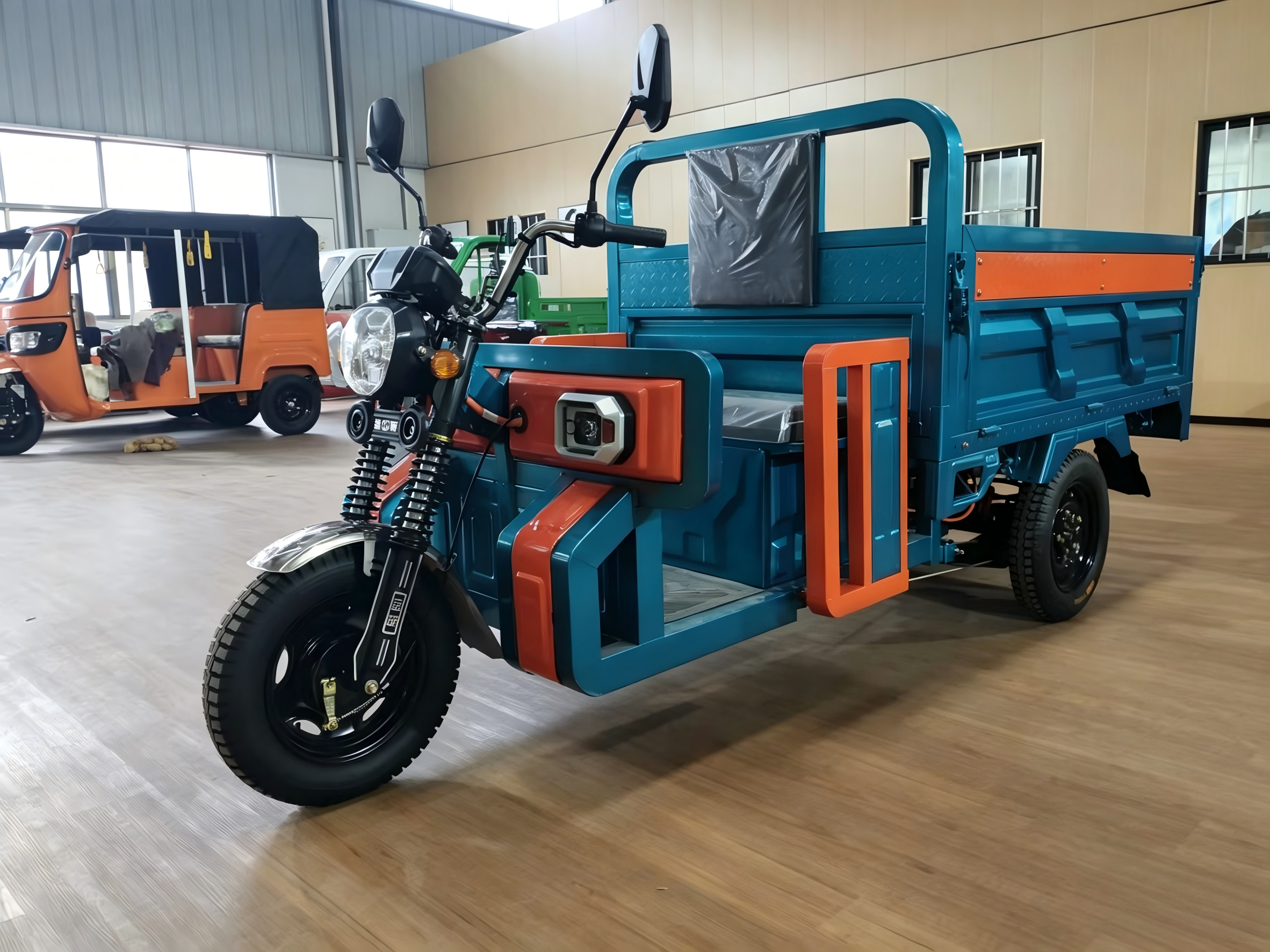 FC-1544 electric tricycle
