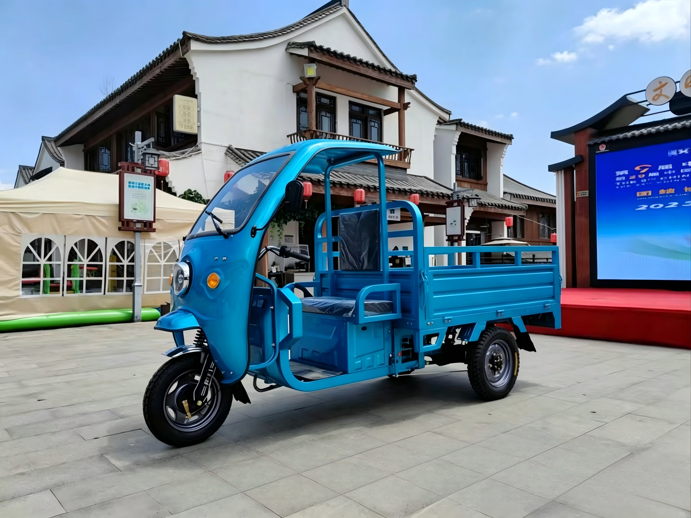 FC-1553 electric tricycle Main image