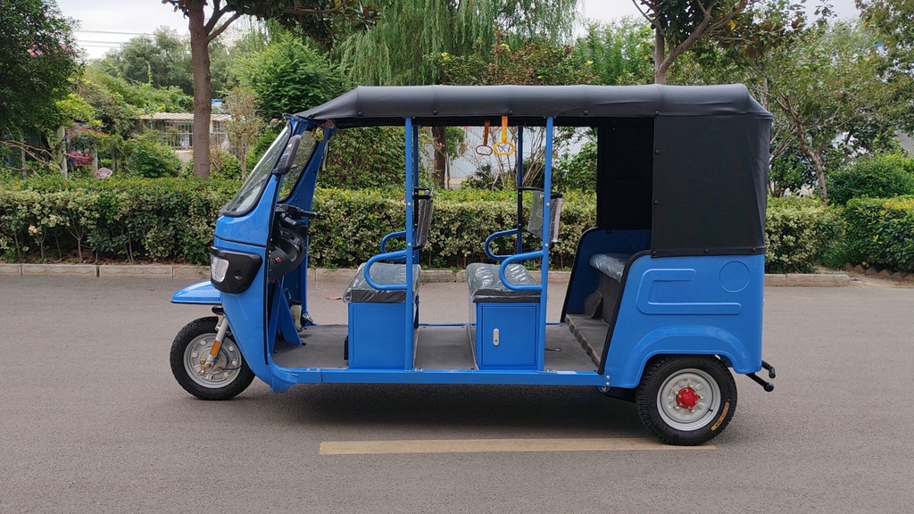 FC-6866 Passenger-Carrying Gasoline & Electric Tricycle    This  flexible, stylish, comfortable, smooth-running and reliable gasoline/electric passenger tricycle is specially designed for urban short-distance passenger transport.