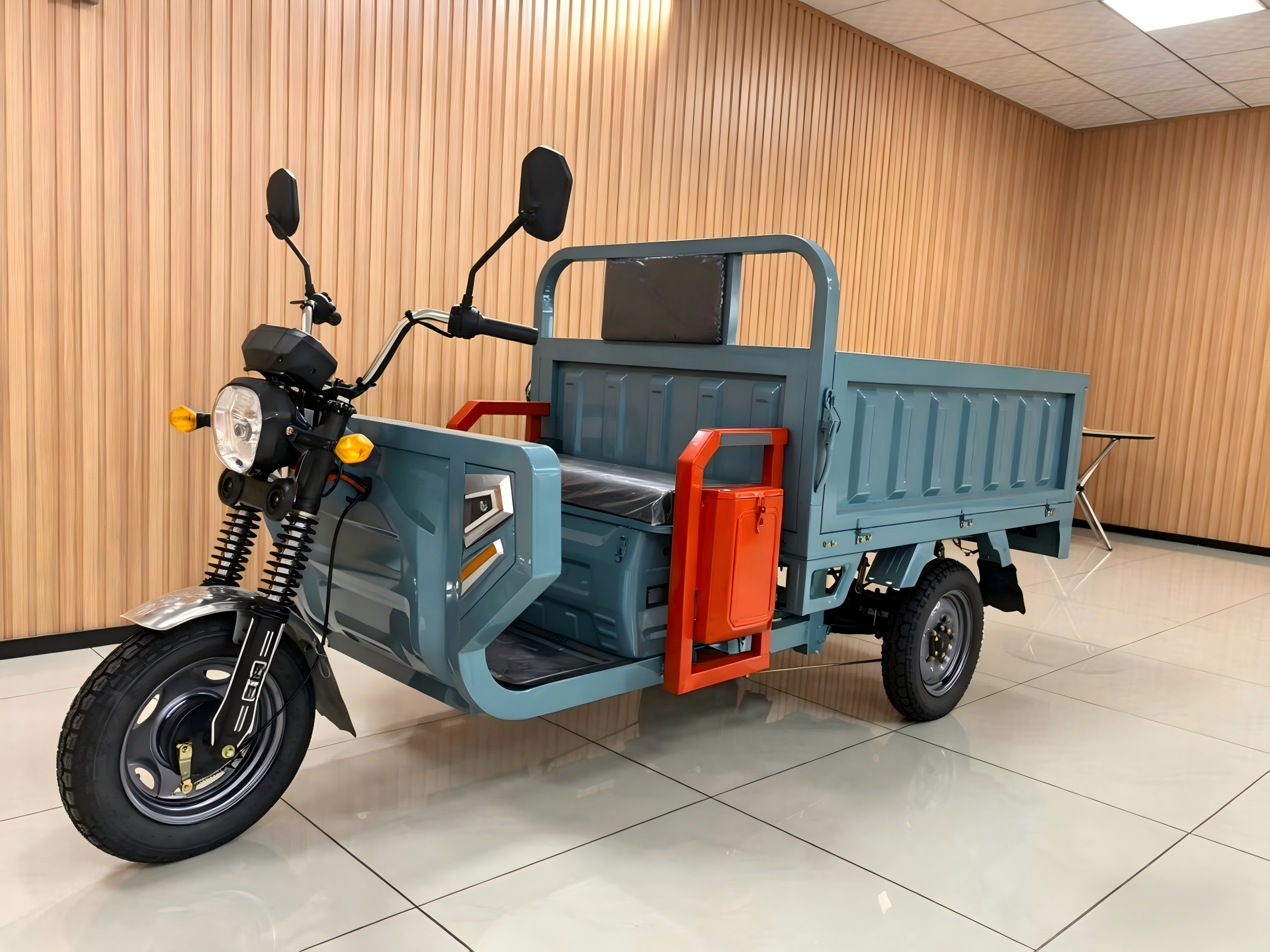 FC-1543 electric tricycle